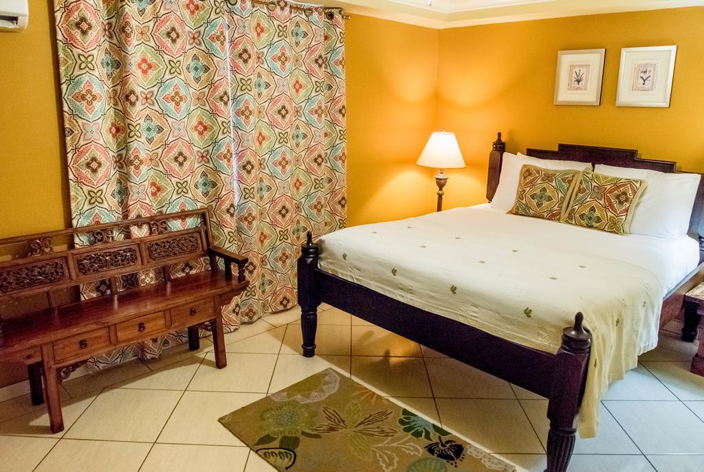 ホテル Aruba Surfside Marina オラニエスタッド エクステリア 写真