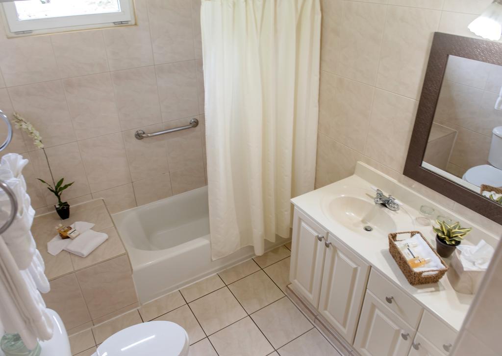 ホテル Aruba Surfside Marina オラニエスタッド エクステリア 写真